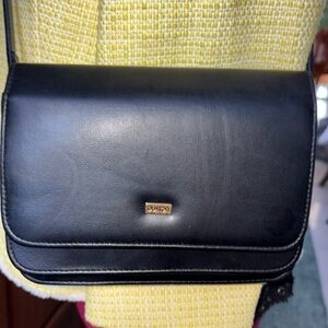 Buxton  Crossbody bag/wallet / 2 ID holders  8 card slots  soft leather Black